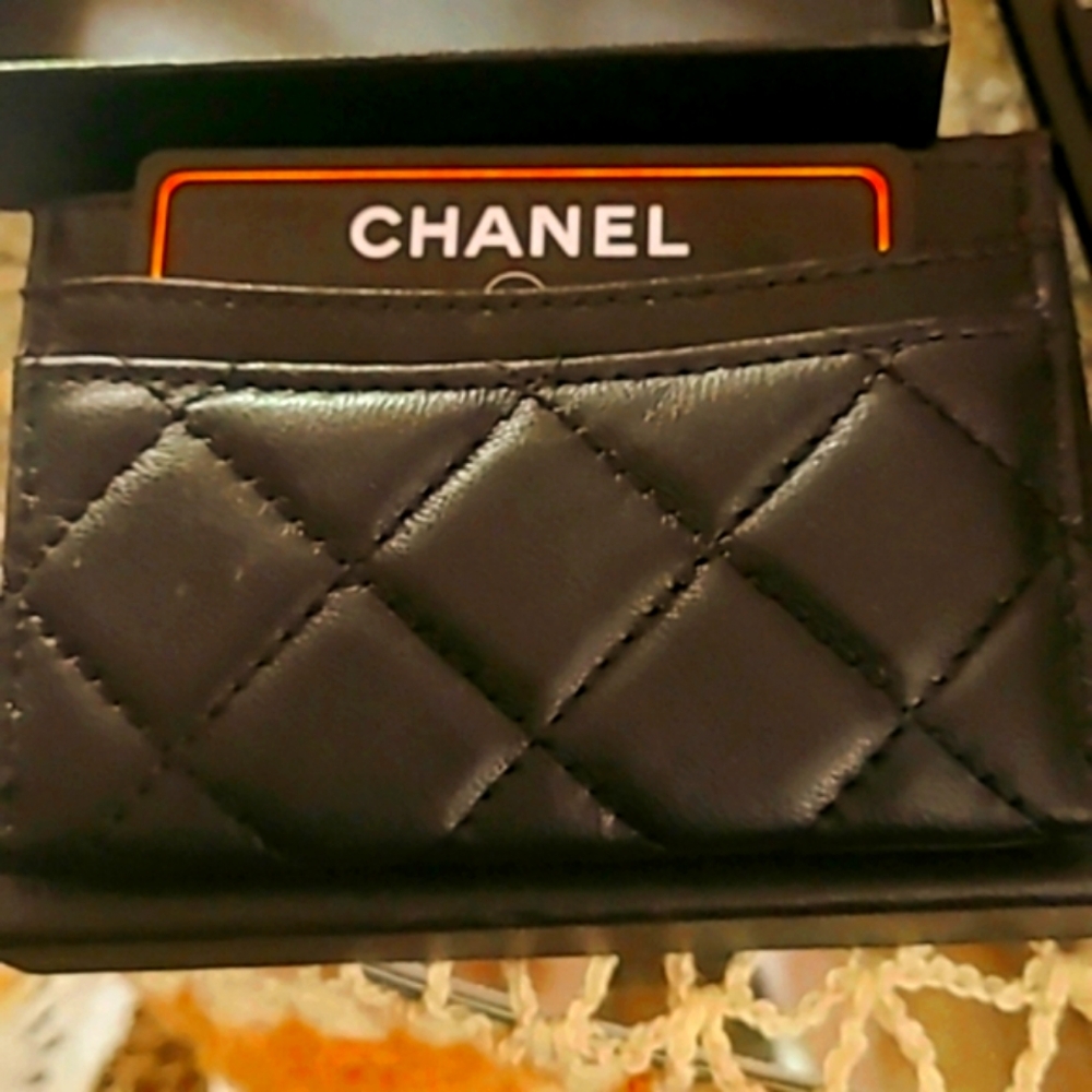 CHANEL Classic Card